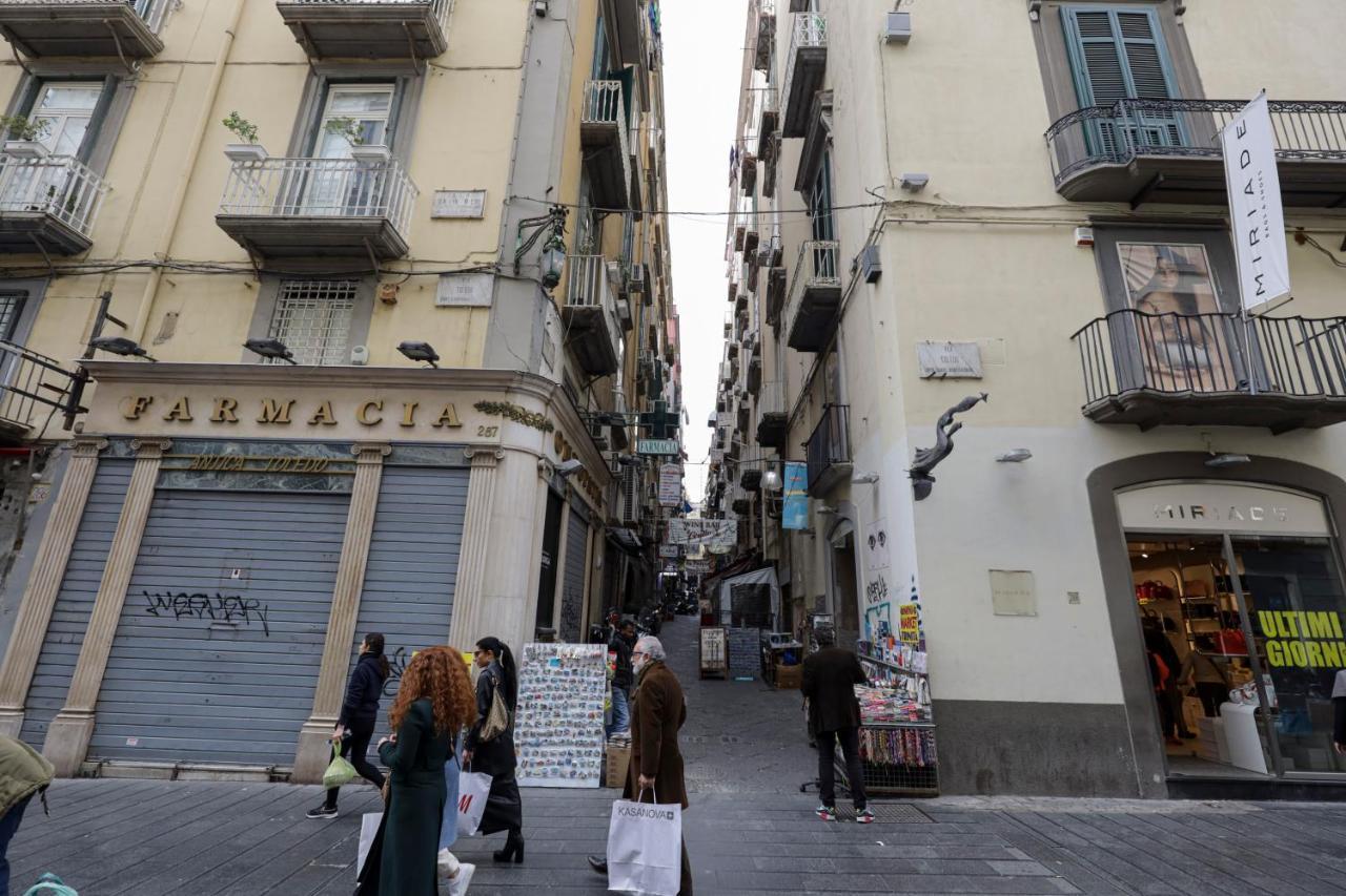 Happy House 31 Daire Napoli Dış mekan fotoğraf