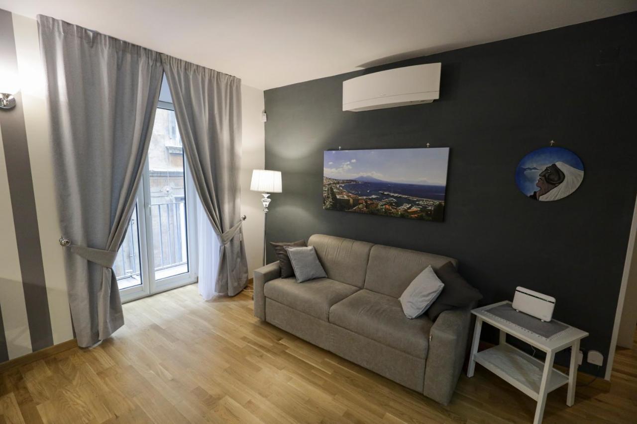 Happy House 31 Daire Napoli Dış mekan fotoğraf